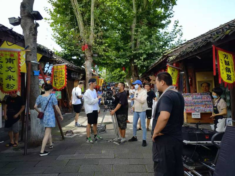 甘孜县产品视频拍摄技术升级：AI与三维动画深度融合